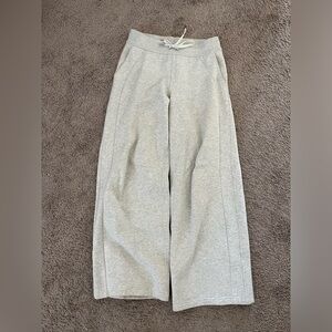 Lululemon heather grey scuba wide leg sweats. Regular length